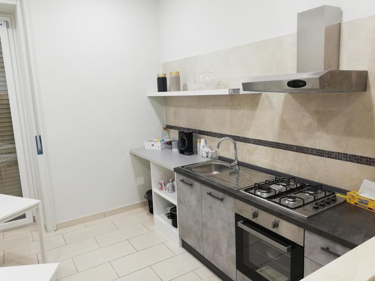 Binario 3 Bed & Breakfast Eboli Exterior photo